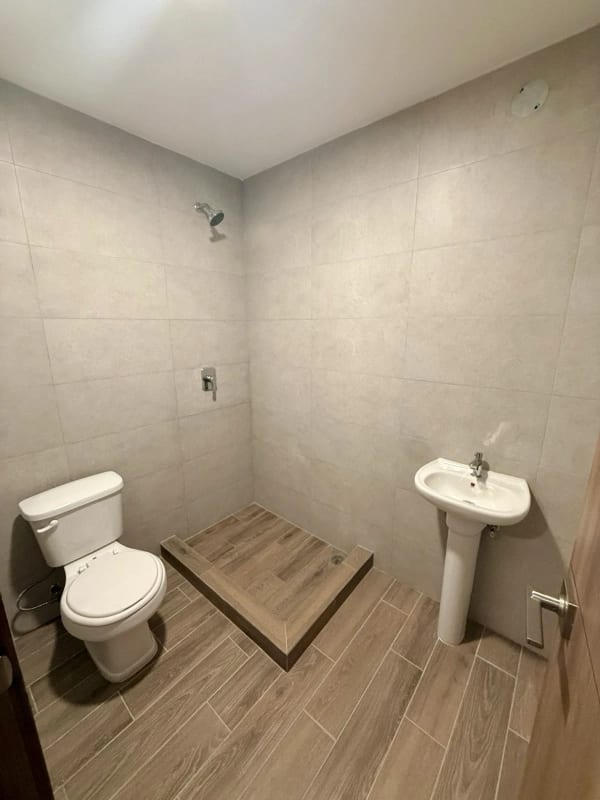 📍 Apto en Venta Parque 14, Zona 14 — Apartamento en Venta en Parque 14, Zona 14, Guatemala, Ciudad — foto 9 de 15