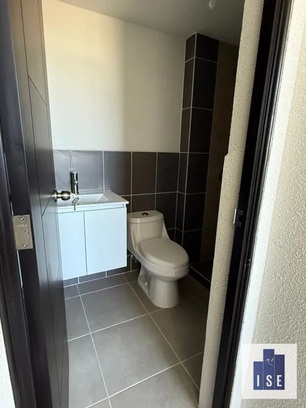 Apartamento en venta Esenta zona 12 — Apartamento en Venta en Zona 12, Guatemala, Ciudad — foto 3 de 16