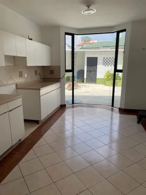 Casa en VENTA km. 15.5 Carretera a El Salvador — Casa en Venta en Carretera a El Salvador, Guatemala, Ciudad — foto 7 de 17