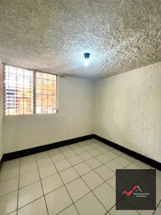 CASA EN VENTA BALCONES DE SAN CRISTÓBAL, ZONA 8 MIXCO — Apartamento en Venta en Zona 8 Mixco, Guatemala, Ciudad — miniatura 9 de 17