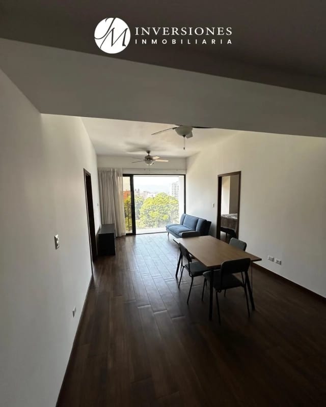 Apartamento en renta en zona 10 — Apartamento en Alquiler en Zona 10, Guatemala, Ciudad — foto 15 de 16