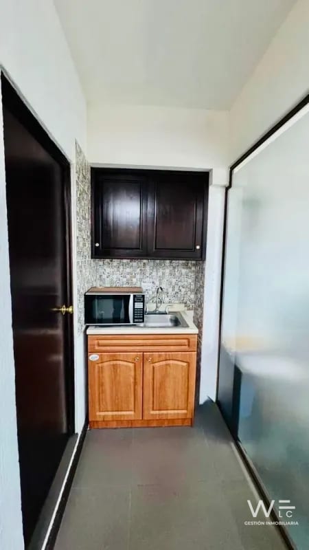 Alquilo Oficina Zona 10 — Oficina en Alquiler en Paladium, Zona 10, Guatemala, Ciudad — foto 4 de 10