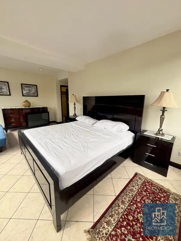 Apartamento en venta, Edificio Milenia, Zona 10 — Apartamento en Venta en Milenia, Zona 10, Guatemala, Ciudad — foto 5 de 10