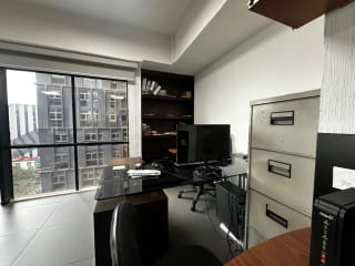 Oficina en alquiler en zona 10, Edificio Paladium — Oficina en Alquiler en Paladium, Zona 10, Guatemala, Ciudad — miniatura 8 de 8
