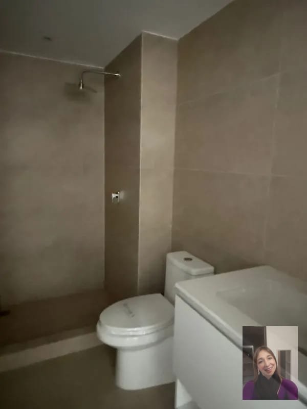 Apto Edificio Inara Zona 4 — Apartamento en Alquiler en Inara Cuatro Norte, Zona 4, Guatemala, Ciudad — foto 13 de 17
