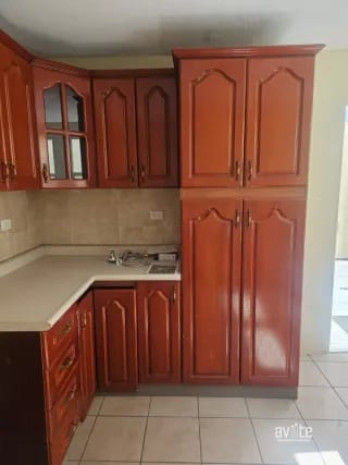 Condado Naranjo, casa Navarra dentro de Alameda Norte   Q2,800,000 — Casa en Venta en Condado Naranjo, Zona 4 Mixco, Guatemala, Ciudad — miniatura 10 de 14