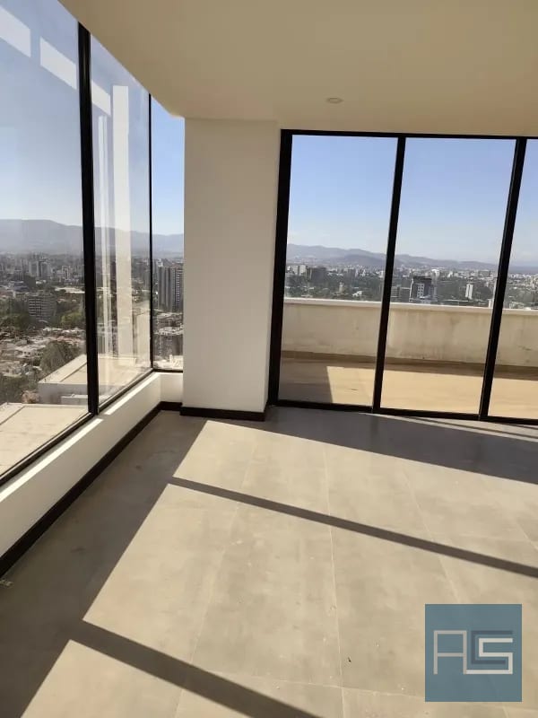 *Moderno Penthouse de 2 hab con jardín para estrenar, en venta en Vista Hermosa II, zona 15. Vistas espectaculares* — Apartamento en Venta en Arles, Zona 15, Guatemala, Ciudad — foto 15 de 15