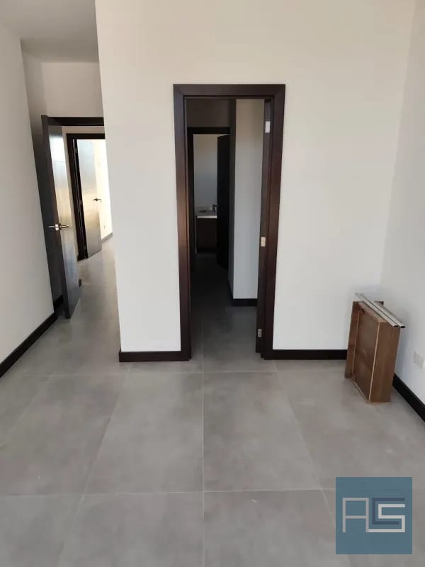 *Moderno Penthouse de 2 hab con jardín para estrenar, en venta en Vista Hermosa II, zona 15. Vistas espectaculares* — Apartamento en Venta en Arles, Zona 15, Guatemala, Ciudad — foto 9 de 15