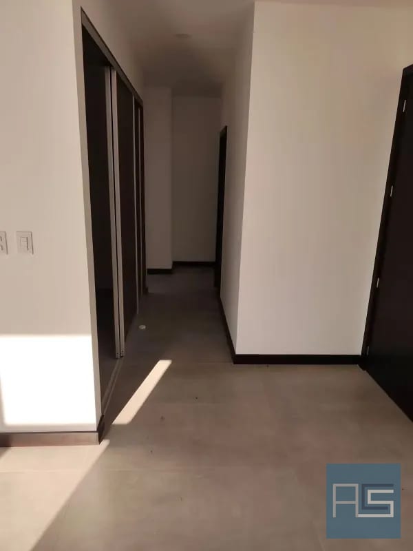 *Moderno Penthouse de 2 hab con jardín para estrenar, en venta en Vista Hermosa II, zona 15. Vistas espectaculares* — Apartamento en Venta en Arles, Zona 15, Guatemala, Ciudad — foto 7 de 15