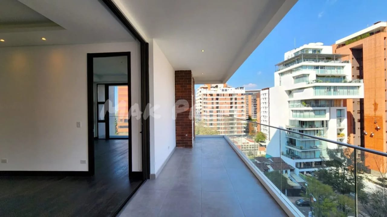 Echo RENTA z14 2 habitaciónes amplió balcón — Apartamento en Alquiler en Echo, Zona 14, Guatemala, Ciudad — foto 10 de 10