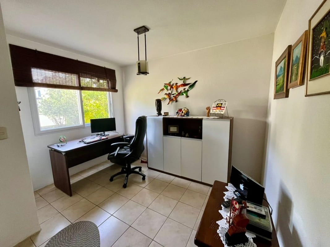 Vendo casa en la Fontana 2 kms. 25 CAES — Casa en Venta en La Fontana II, Carretera a El Salvador, Guatemala, Ciudad — foto 7 de 9
