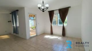 VENDO CASA LA FONTANA 3 — Casa en Venta en Fraijanes, Carretera a El Salvador, Guatemala, Ciudad — miniatura 4 de 16