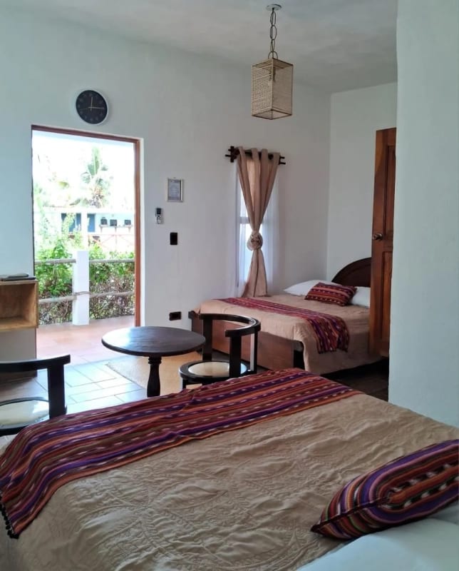 VENDO HOTEL ACREDITADO EN MONTERRICO — Casa vacacional en Venta en Monterrico, Santa Rosa — foto 2 de 10