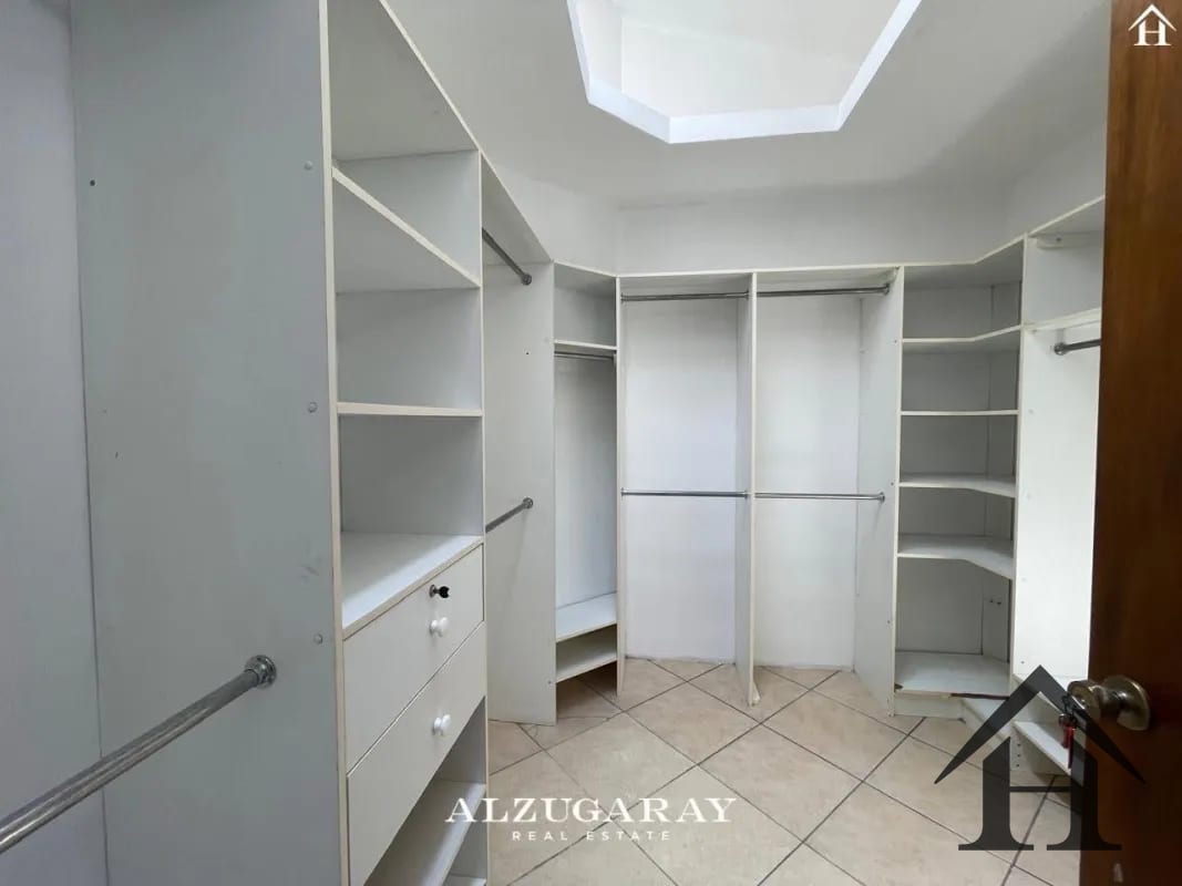 casa con jardin  cond San Antonio Km16.5 Carr A El Salv — Casa en Venta en San Antonio, Carretera a El Salvador, Guatemala, Ciudad — foto 6 de 11