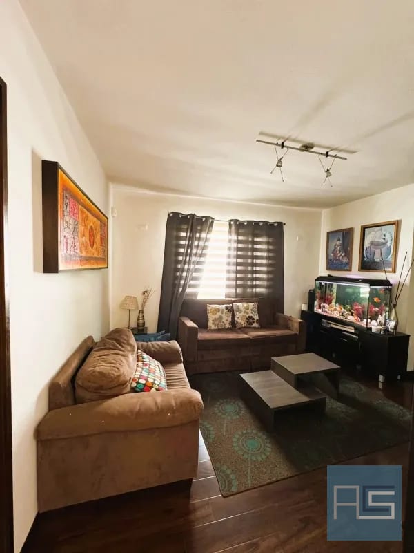 *Casa amplia de 4 hab en VENTA,  La Fontana 2, Carretera a El Salvador* — Casa en Venta en La Fontana II, Carretera a El Salvador, Guatemala, Ciudad — foto 5 de 17