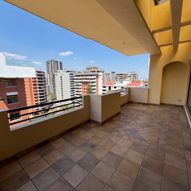 Apartamento zona 10 Torre Castelar. 4 habitaciones — Apartamento en Venta en Torre Castelar, Zona 10, Guatemala, Ciudad — foto 11 de 15