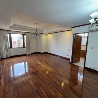 Apartamento zona 10 Torre Castelar. 4 habitaciones — Apartamento en Venta en Torre Castelar, Zona 10, Guatemala, Ciudad — miniatura 8 de 15