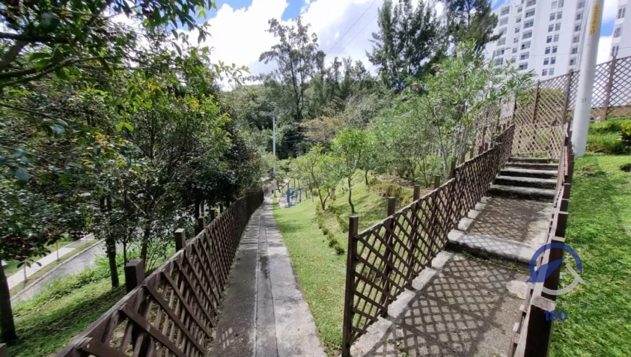 Apartamento en venta en Alta Villa El Naranjo, zona 11 de Mixco — Apartamento en Venta en Alta Villa el Naranjo, Zona 11 Mixco, Guatemala, Ciudad — foto 3 de 12
