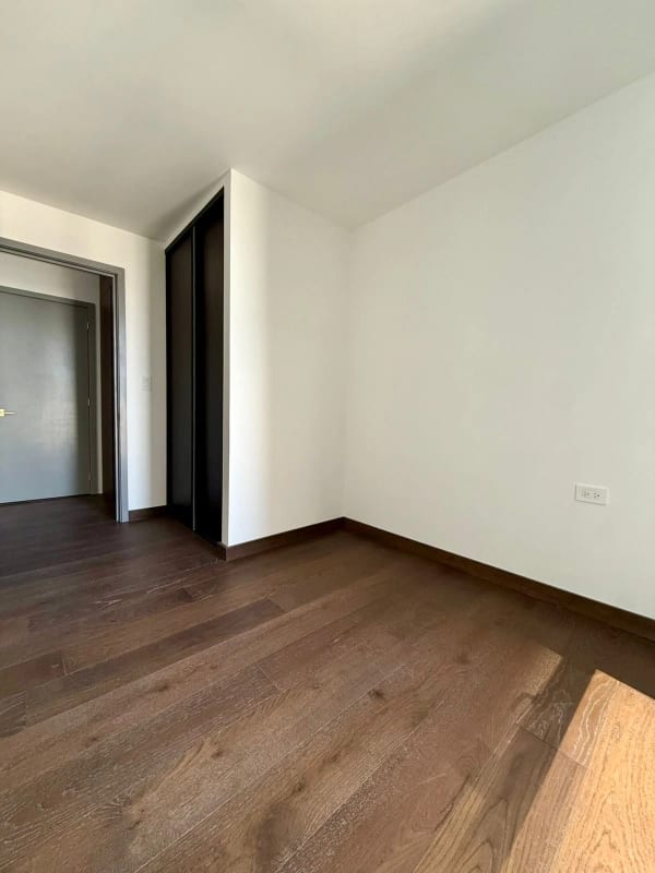 Apartamento en venta | 2 hab | NUEVO | 2 parqueos | Atarah, zona 10 — Apartamento en Venta en Atarah, Zona 10, Guatemala, Ciudad — foto 6 de 7