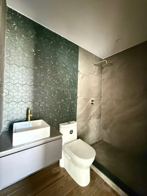 Apartamento en venta | 2 hab | NUEVO | 2 parqueos | Atarah, zona 10 — Apartamento en Venta en Atarah, Zona 10, Guatemala, Ciudad — foto 4 de 7