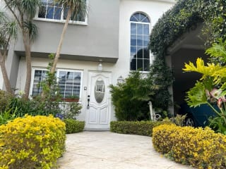 Casa En Venta en Altos de Arrazola — Casa en Venta en Altos de Arrazola, Carretera a El Salvador, Guatemala, Ciudad — miniatura 2 de 4