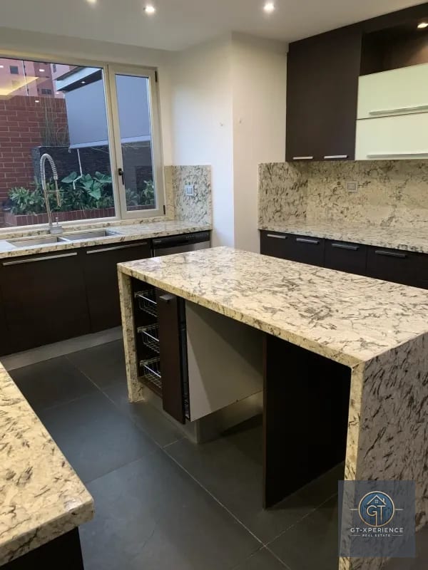 Lindo y amplio apartamento en zona 10 — Apartamento en Venta en Aria, Zona 10, Guatemala, Ciudad — foto 17 de 17