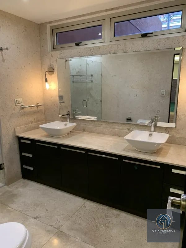Lindo y amplio apartamento en zona 10 — Apartamento en Venta en Aria, Zona 10, Guatemala, Ciudad — foto 5 de 17