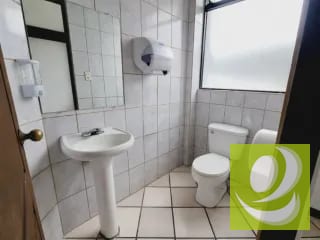 Oficina en Renta en Edificio Ingalsa zona 11 cdad — Oficina en Alquiler en Zona 11, Guatemala, Ciudad — miniatura 6 de 9