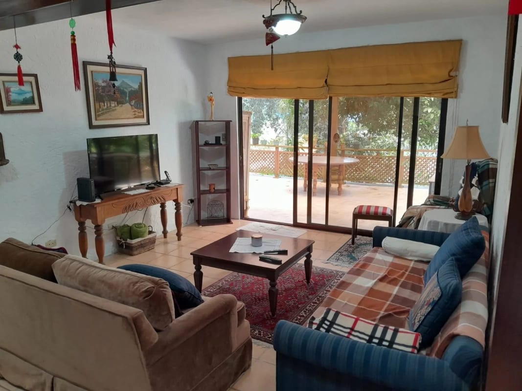 Casa en Venta San Jorge Muxbal Calle Liquidambar — Casa en Venta en Muxbal, Guatemala, Ciudad — foto 13 de 15