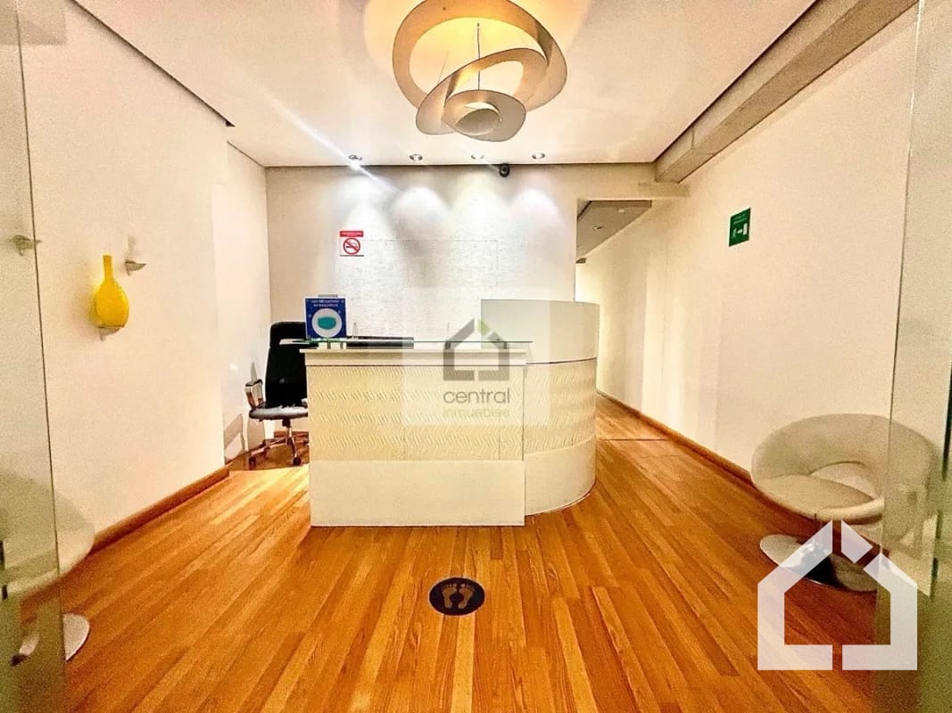 Oficina en renta, Edificio Platina zona 10 — Oficina en Alquiler en Zona 10, Guatemala, Ciudad — foto 1 de 17