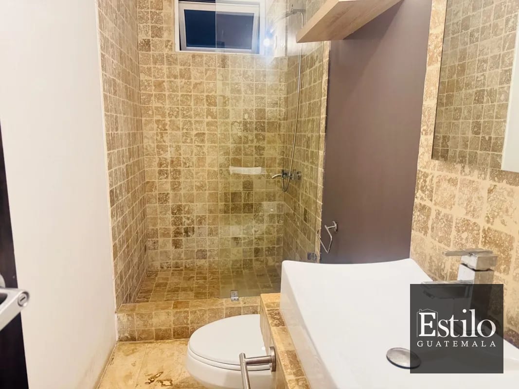 Casa en Venta Condominio Colinas de Castel — Casa en Venta en Colinas de Castel, Carretera a El Salvador, Guatemala, Ciudad — foto 10 de 12