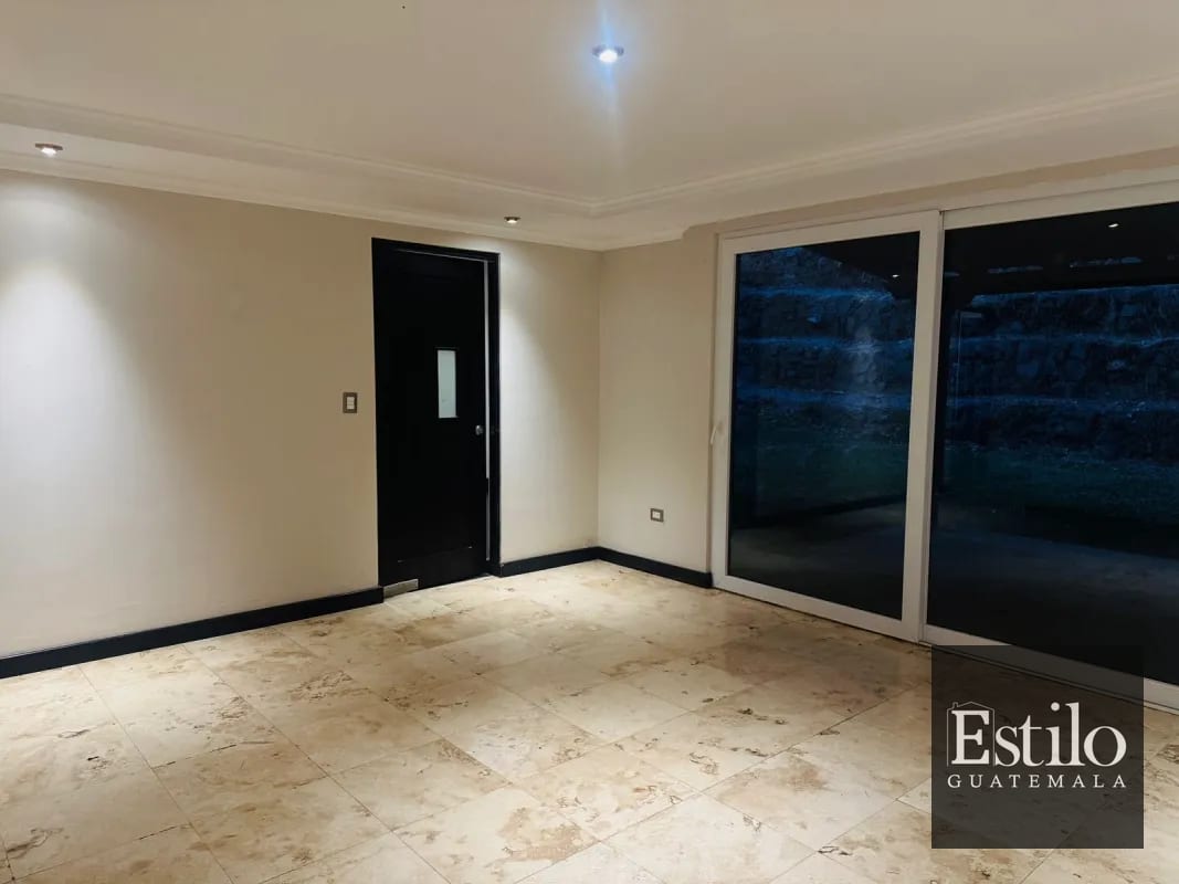 Casa en Venta Condominio Colinas de Castel — Casa en Venta en Colinas de Castel, Carretera a El Salvador, Guatemala, Ciudad — foto 9 de 12