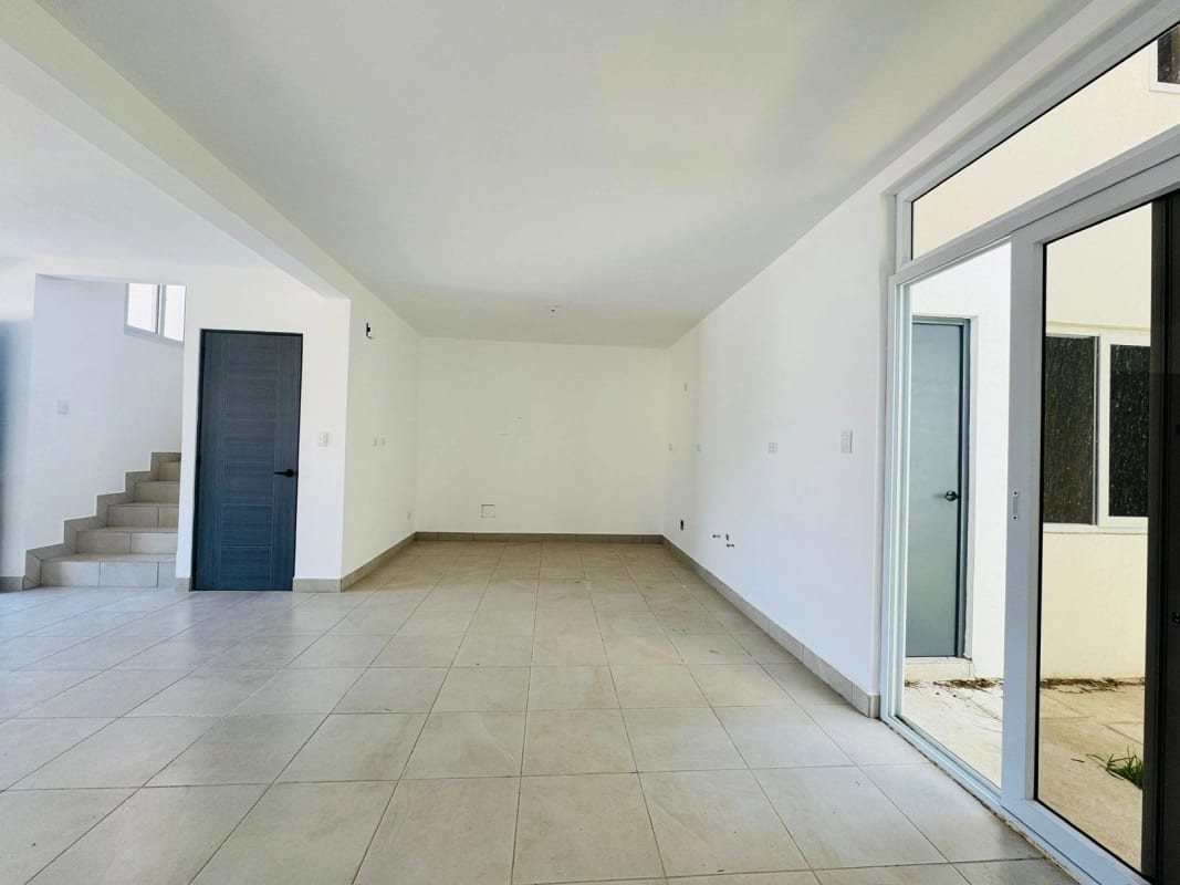 Hermosa Casa en Venta Hacienda las Mercedes — Casa en Venta en San José Pinula, Guatemala, Ciudad — foto 9 de 12