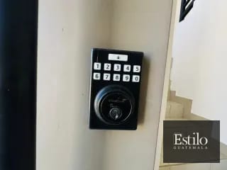 HERMOSA CASA EN VENTA HACIENDA LAS MERCEDES — Casa en Venta en San José Pinula, Guatemala, Ciudad — miniatura 8 de 12