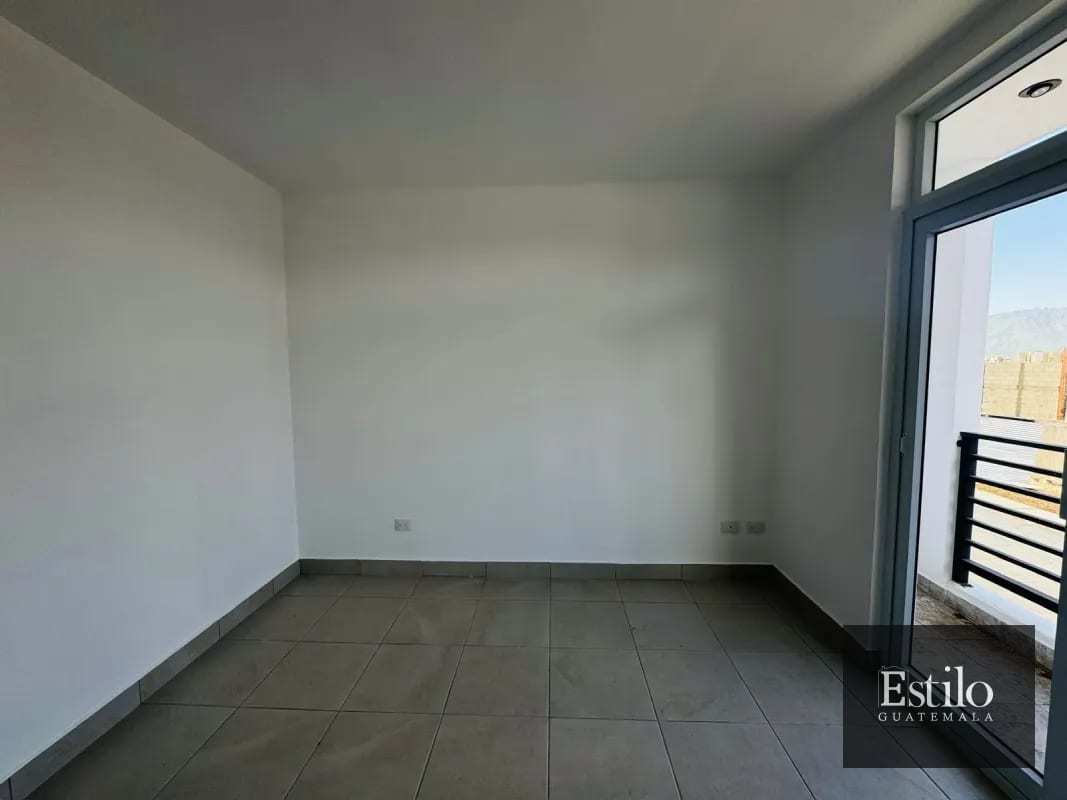 HERMOSA CASA EN VENTA HACIENDA LAS MERCEDES — Casa en Venta en San José Pinula, Guatemala, Ciudad — foto 6 de 12