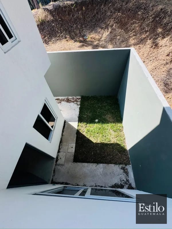 Hermosa Casa en Venta Hacienda las Mercedes — Casa en Venta en San José Pinula, Guatemala, Ciudad — foto 4 de 12
