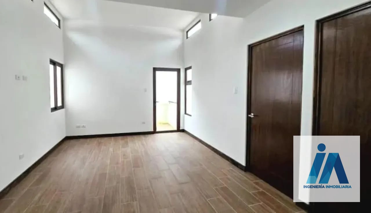 CASA EN VENTA📍Prados de Fraijanes, Km. 21.5 Carretera a Fraijanes  Descubre esta espectacular residencia — Casa en Venta en Fraijanes, Carretera a El Salvador, Guatemala, Ciudad — foto 11 de 11