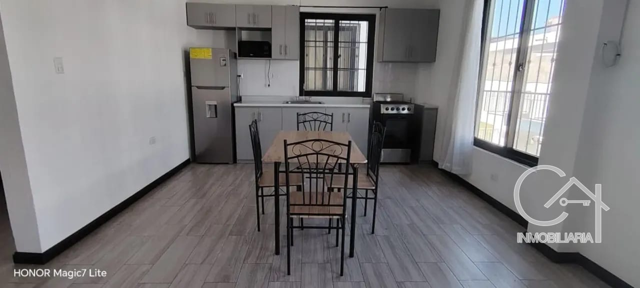 APARTAMENTO en Renta - Quetzaltenando — Apartamento en Alquiler en Quetzaltenango, Quetzaltenango — foto 1 de 6