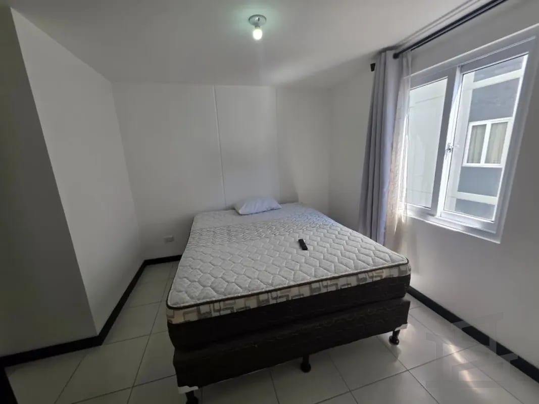 Apartamento en VENTA– Zona 7 (cerca de Mateo Flores) — Apartamento en Venta en Museo San Mateo, Zona 7, Guatemala, Ciudad — foto 7 de 8