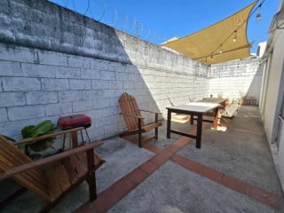 Se renta casa para oficinas en la Roosevelt, Q7500 — Casa en Alquiler en Utatlán II, Zona 11, Guatemala, Ciudad — miniatura 1 de 8