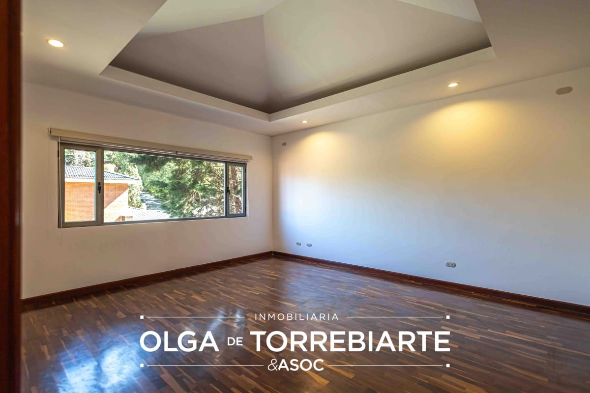 Casa en Villa Serena, Muxbal — Casa en Alquiler en Muxbal, Guatemala, Ciudad — foto 8 de 17