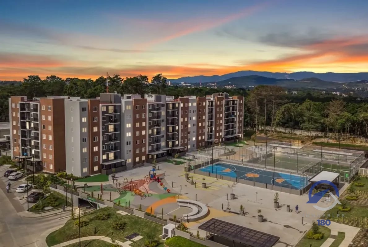 Apartamento en venta en Parque San Angel, zona 2, actualmente rentado, ideal para inversión — Apartamento en Venta en Parque San Ángel, Zona 2, Guatemala, Ciudad — foto 1 de 16