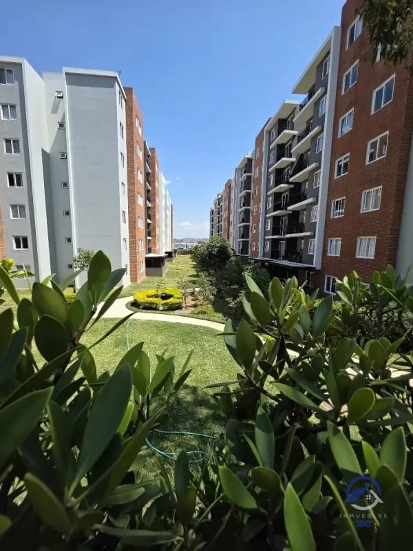 Apartamento en venta en Parque San Angel, zona 2, actualmente rentado, ideal para inversión — Apartamento en Venta en Parque San Ángel, Zona 2, Guatemala, Ciudad — foto 2 de 16
