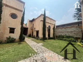 6 villas para inversión en Antigua guatemala — Casa vacacional en Venta en Antigua, Sacatepéquez — miniatura 1 de 7