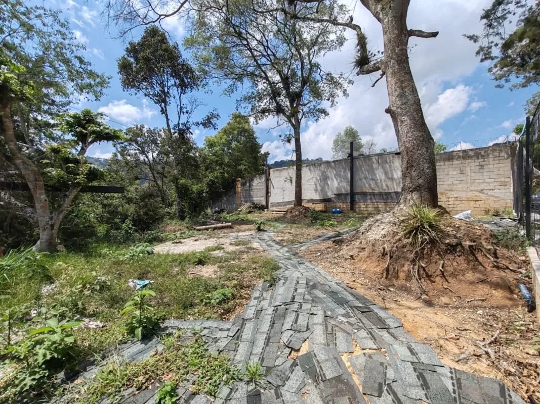 Antigua, Cafetales de Santa Ana — Terreno en Venta en Antigua, Sacatepéquez — foto 1 de 2