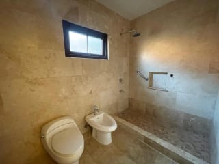 MUXBAL CASA VENTA, 554 MTS2, 3 DORMITORIOS, ESTUDIO O DORMITORIO CON BAÑO COMPLETO $650,000 — Casa en Venta en Muxbal, Guatemala, Ciudad — miniatura 8 de 13
