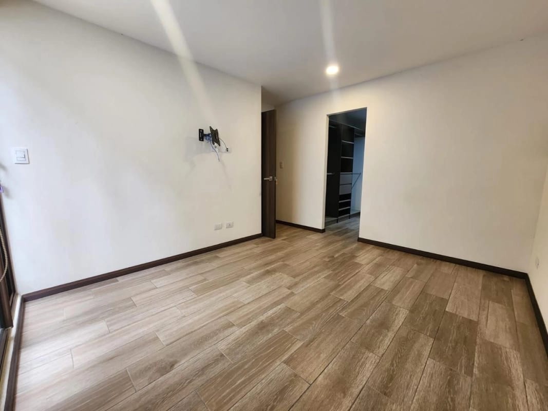 Apartamento en venta | 3 hab | Jardin | San Isidro 2021, zona 16 — Apartamento en Venta en San Isidro 20/21, Zona 16, Guatemala, Ciudad — foto 12 de 14