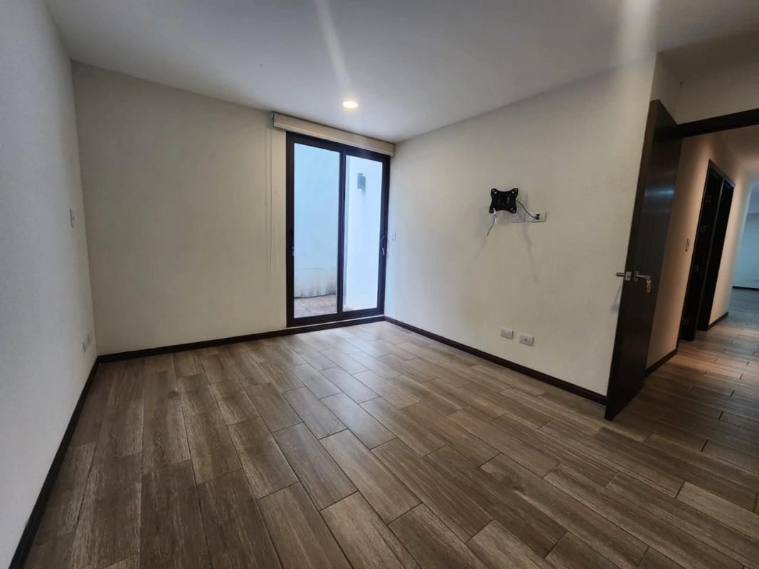Apartamento en venta | 3 hab | Jardin | San Isidro 2021, zona 16 — Apartamento en Venta en San Isidro 20/21, Zona 16, Guatemala, Ciudad — foto 10 de 14
