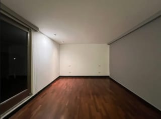 Apartamento en Alquiler | Colonia Oakland | Zona 10 | 2 terrazas amplias — Apartamento en Alquiler en Zona 10, Guatemala, Ciudad — miniatura 4 de 7