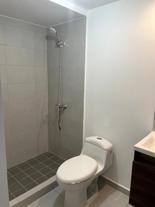 VENDO APARTAMENTO EN CONDADO NARANJO EDIFICIO SERENA — Apartamento en Venta en Condado Naranjo, Zona 4 Mixco, Guatemala, Ciudad — foto 9 de 17
